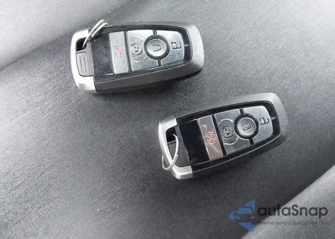 2024 Ford Bronco Black Diamond z USA, uszkodzony, nr VIN 1FMEE1BP2RLA30728